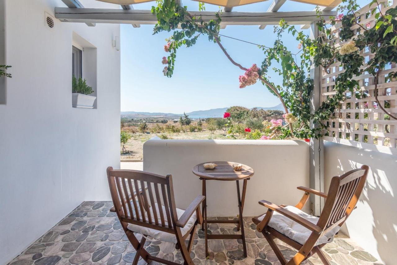 Kristen'S Studio & Apartments Αδάμας Εξωτερικό φωτογραφία