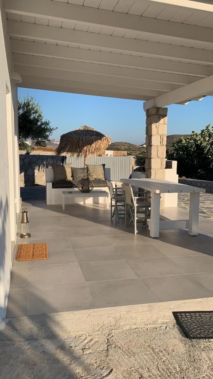 Kristen'S Studio & Apartments Αδάμας Δωμάτιο φωτογραφία